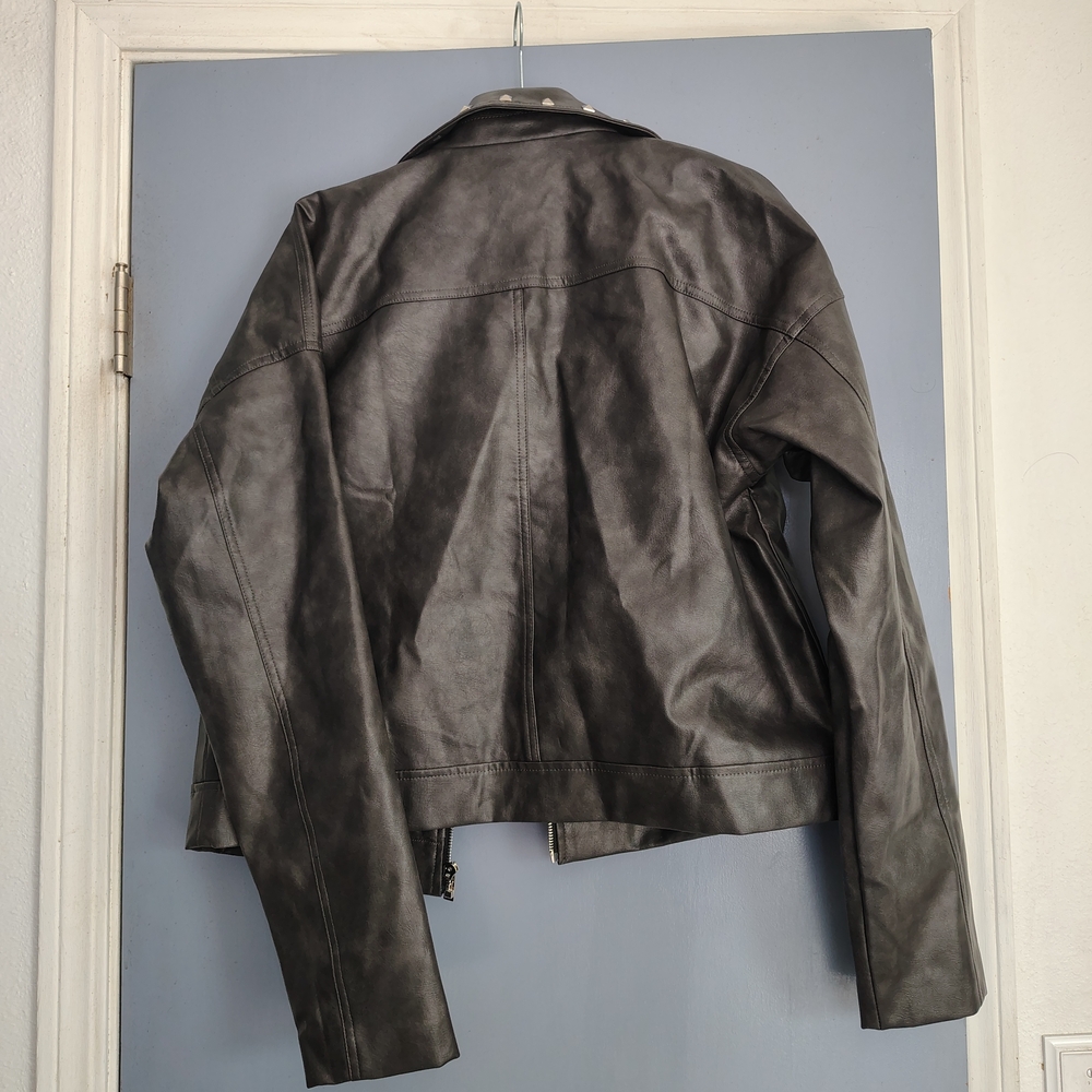 Women's Black Leather Jacket with Studded Collar - Picture 6 of 6